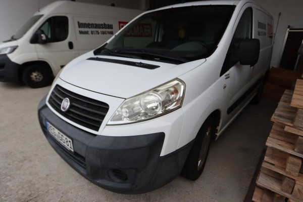 1 Transporter Fabr. Fiat – kavel bij Schwarzfischer Auktionen, Frage